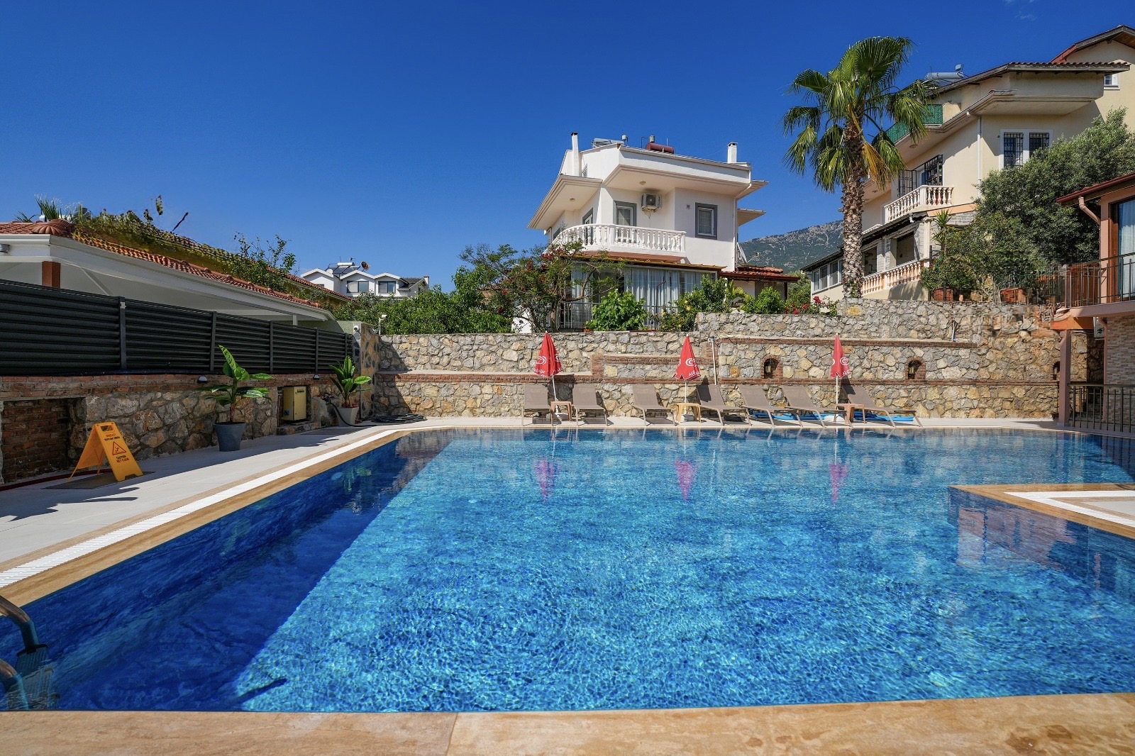 Mut Apart Otel - genel