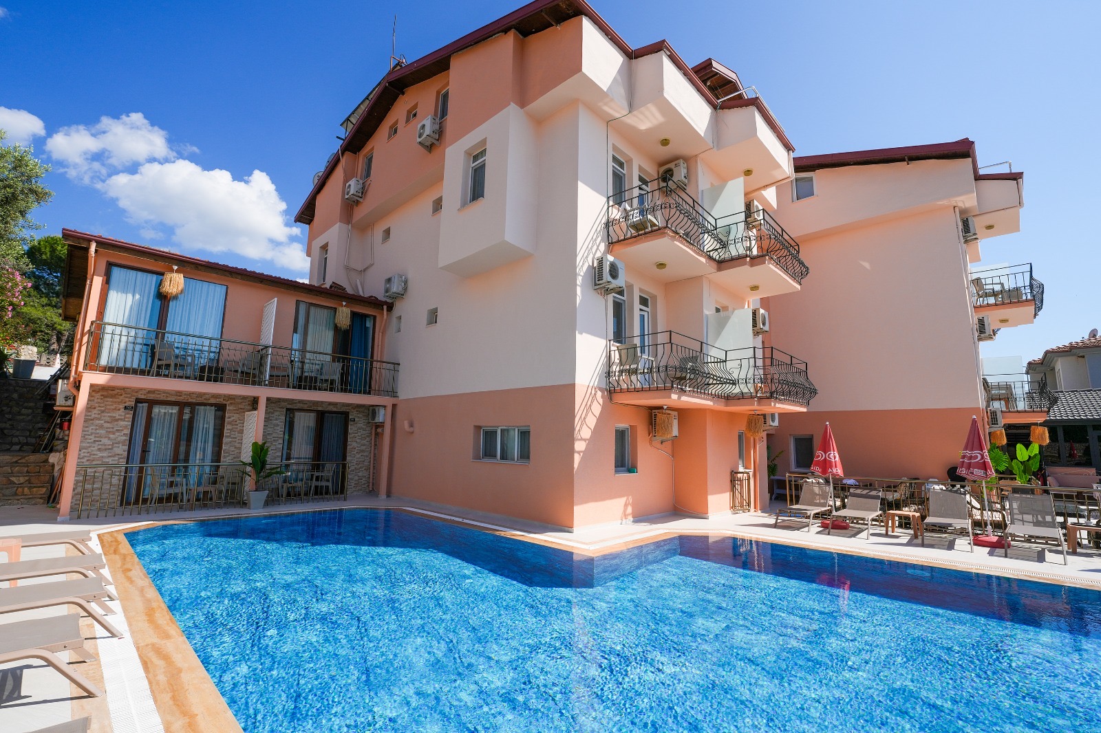 Mut Apart Otel Slayt 2